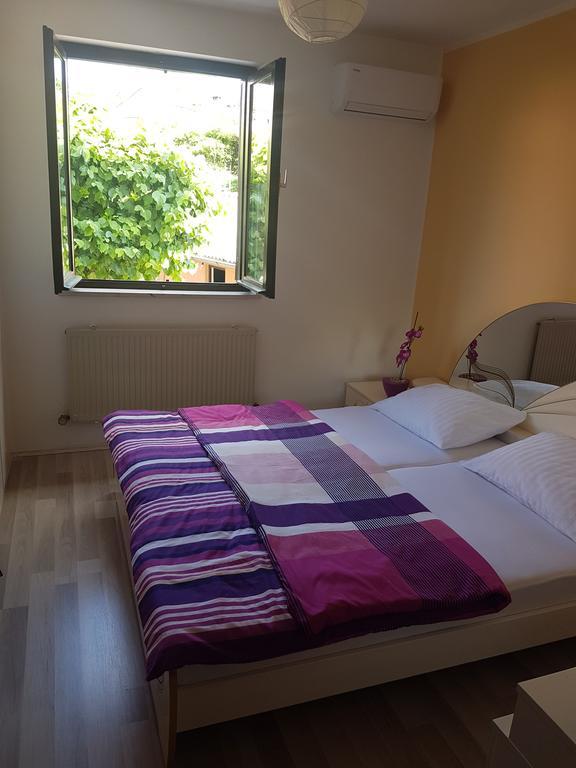 Rooms Hunter Malinska Extérieur photo